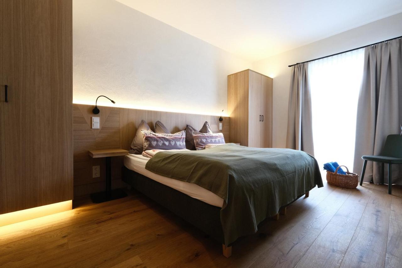 Seehotel & Seeapartments Kaerntnerhof- Direkt Am See! Weissensee Eksteriør billede